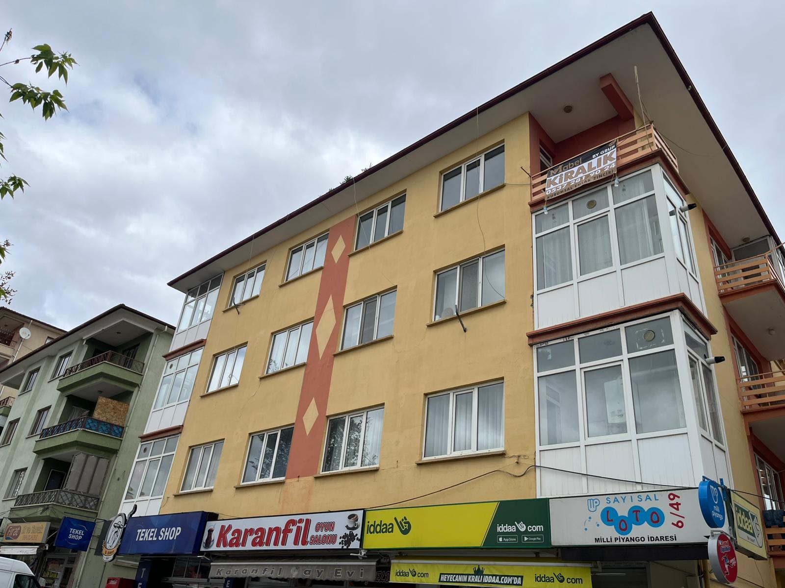 MABEL'DEN ORDU CADDESİ ÜZERİ MÜKEMMEL KONUMDA KİRALIK 2+1 DAİRE
